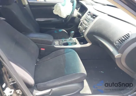 2013 Nissan Altima 2.5 S из США, поврежденный, VIN 1N4AL3AP1DC175733